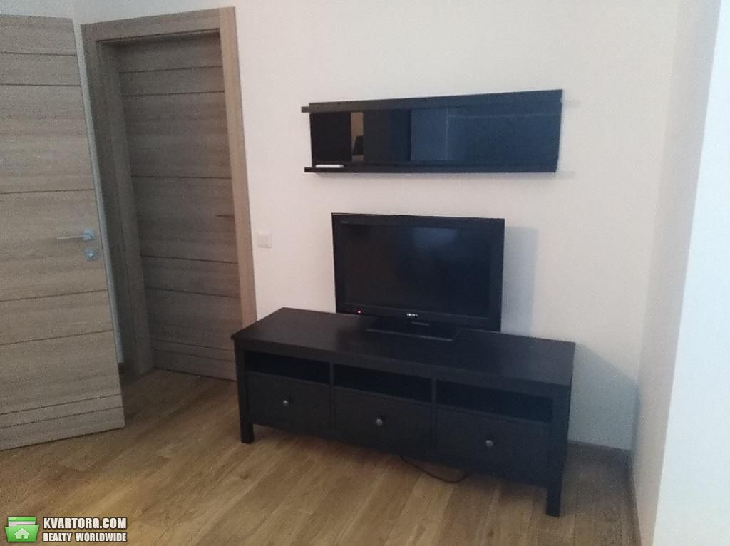 Rent out 1-room apartment. Киев,  Барбюса — photo 4