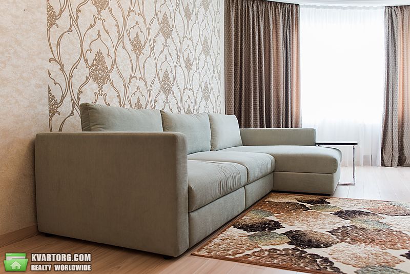 Rent out 4-room apartment. Киев,  Механизаторов — photo 3