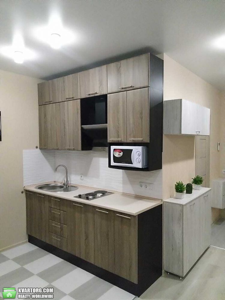 Rent out 1-room apartment. Киев, Промениста — photo 5