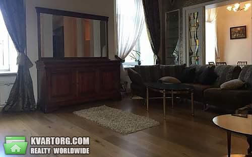 Sell 4-room apartment. Киев,  Шелковичная — photo 2