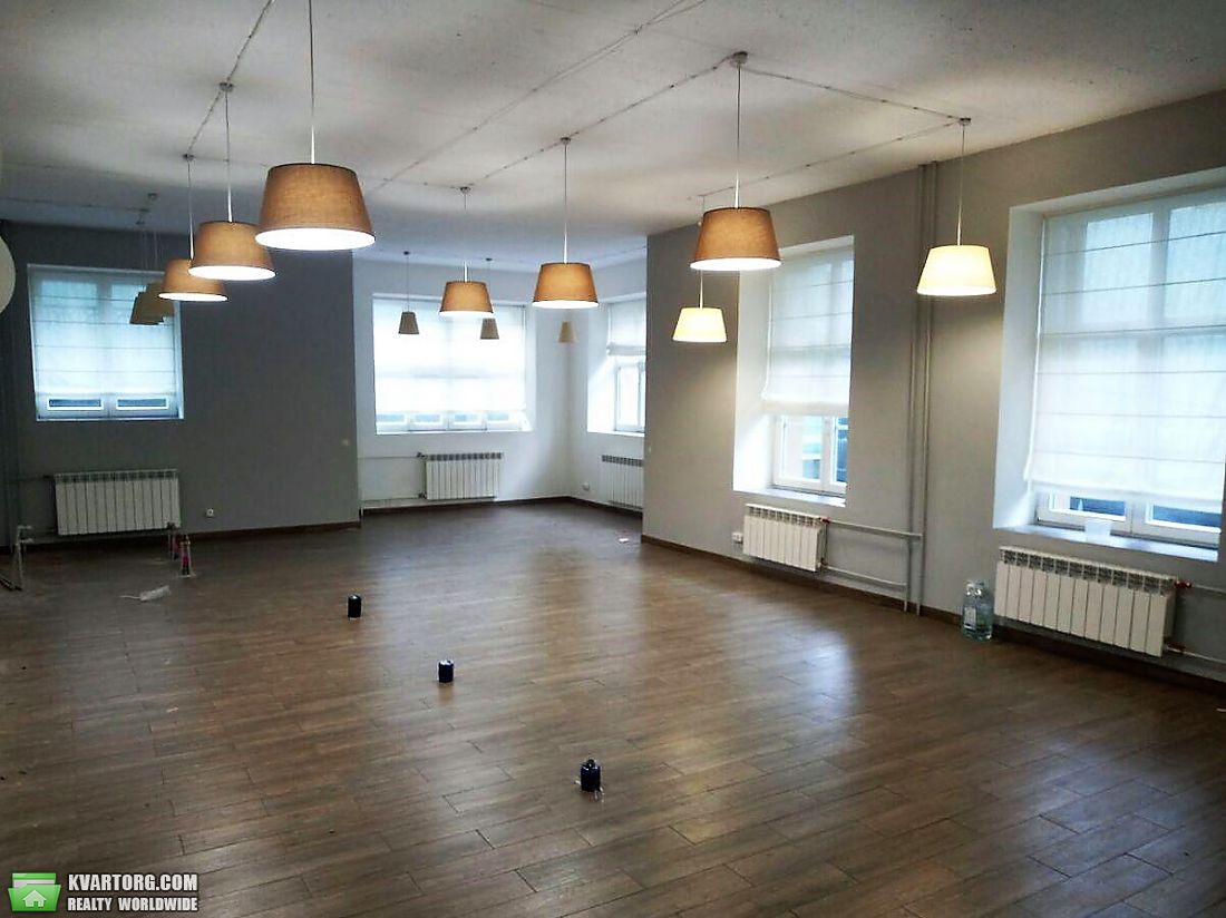 Rent out office. Киев, Кожемяцкая — photo 1