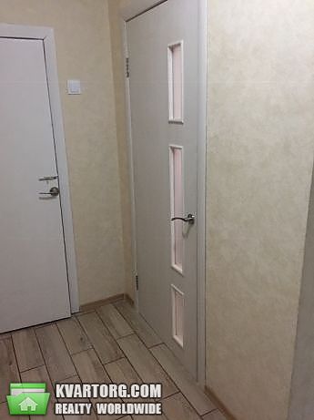 Rent out 1-room apartment. Киев,  Почайнинская — photo 6