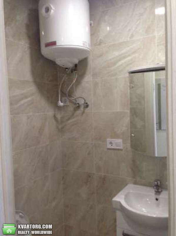 Rent out 1-room apartment. Киев,  Машиностроительная — photo 5