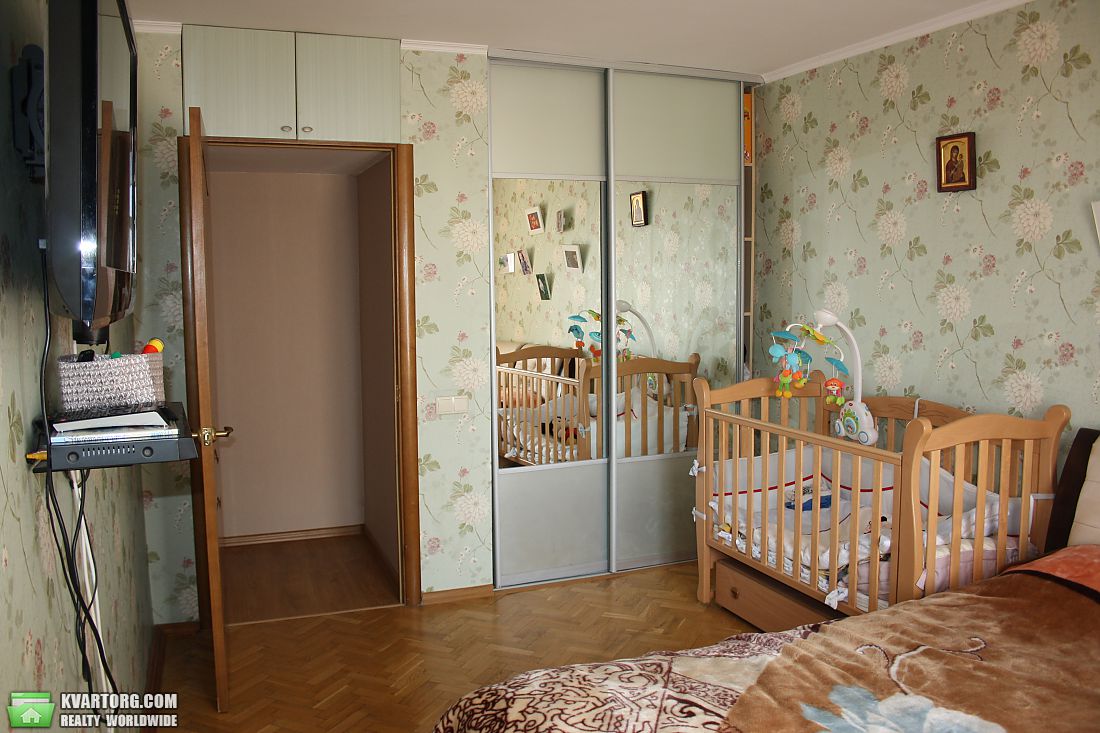 Sell 3-room apartment. Киев,  Радужная — photo 3