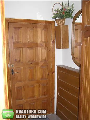 Rent out 3-room apartment. Киев,  Питерская — photo 4