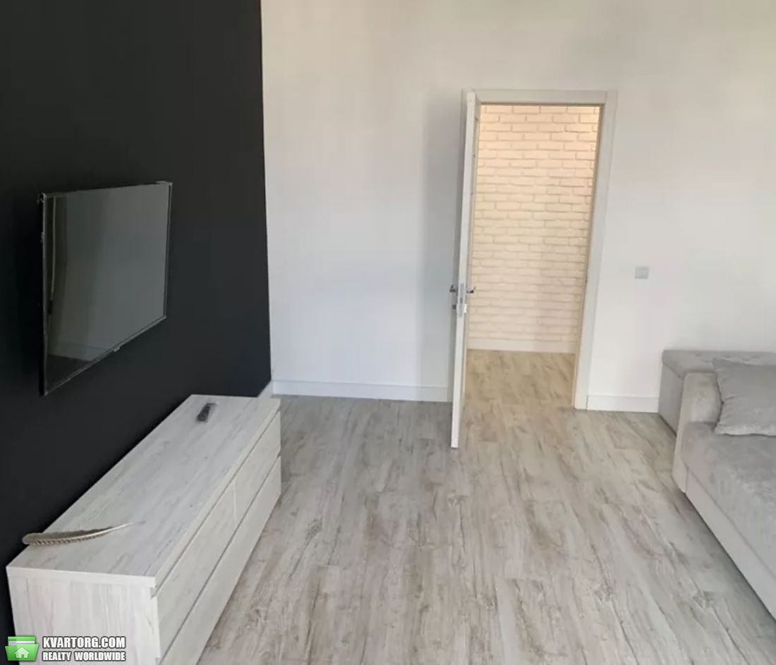 Rent out 2-room apartment. Киев,  Рыбальская — photo 5