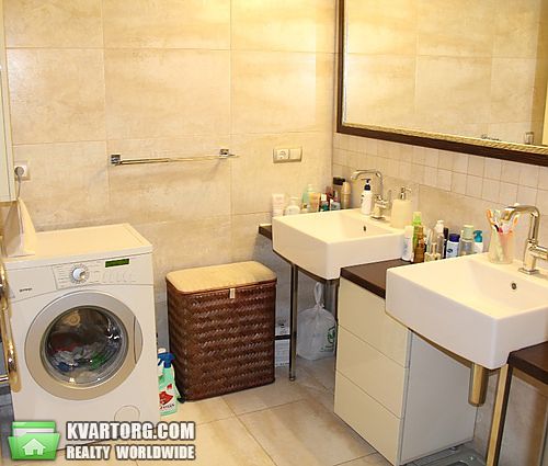 Sell 3-room apartment. Киев,  Щорса — photo 1