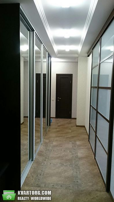Rent out 2-room apartment. Киев, Регенераторная — photo 5