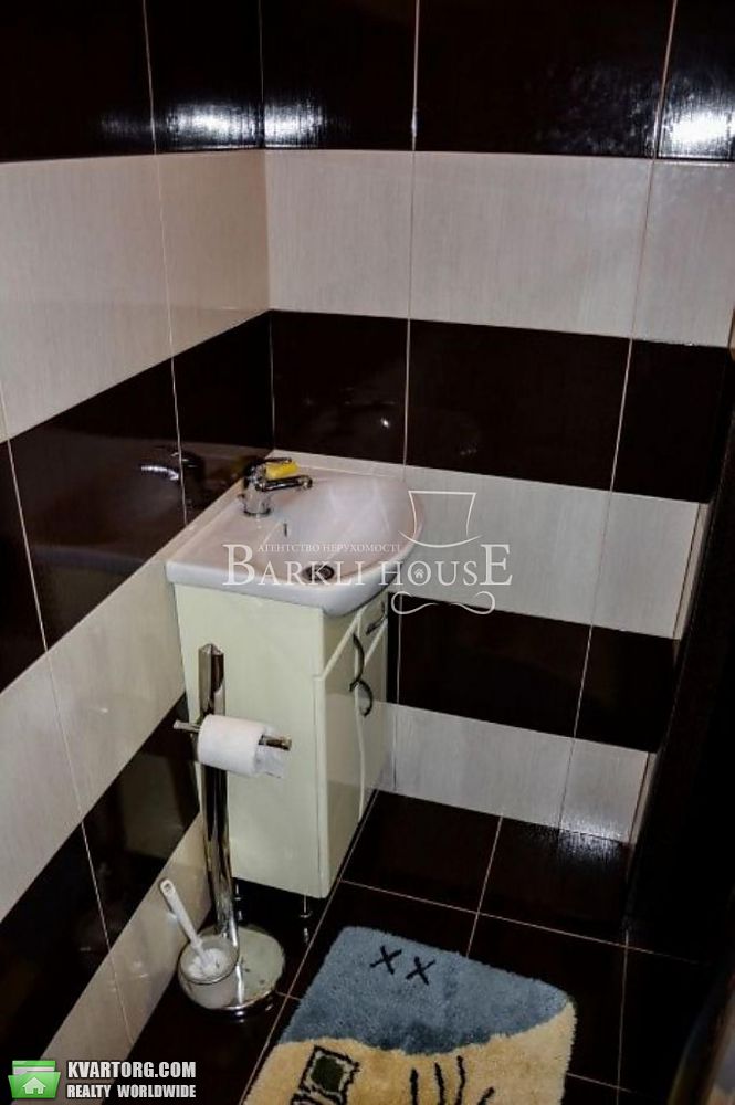 Rent out 2-room apartment. Киев,  Кудрявский спуск — photo 7