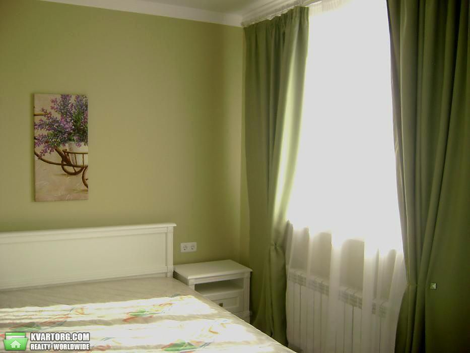 Rent out 2-room apartment. Киев,  Невская — photo 6
