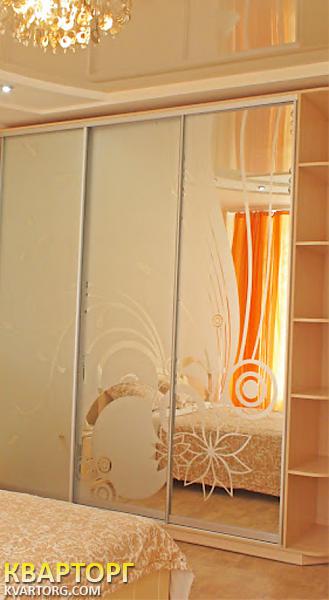 Rent out 2-room apartment. Киев, Драгомирова — photo 5