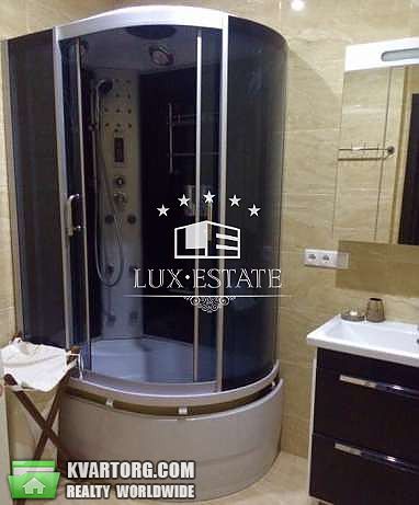 Rent out 2-room apartment. Киев,  Вильямса — photo 2
