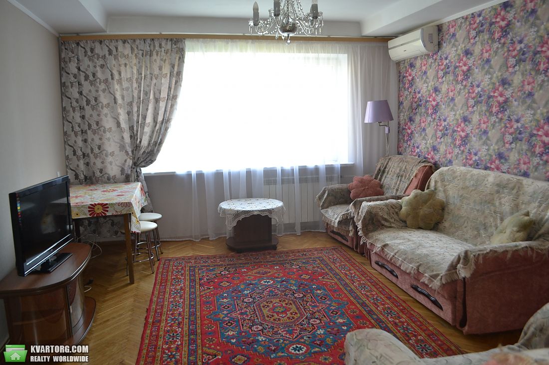 Rent out 2-room apartment. Киев, проспект Победы — photo 3