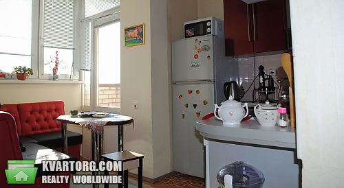 Sell 1-room apartment. Киев, Алма-Атинская — photo 1