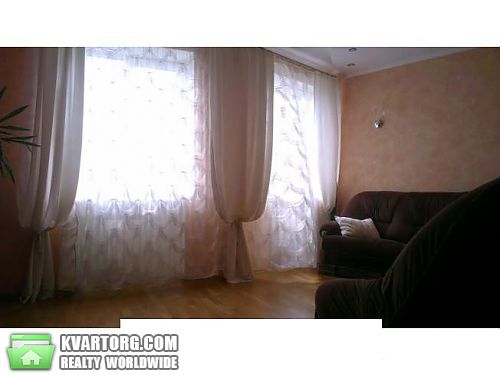 Rent out 2-room apartment. Киев,  Оболонская — photo 1