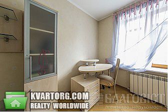 Sell 4-room apartment. Киев,  Богдана Хмельницкого — photo 7