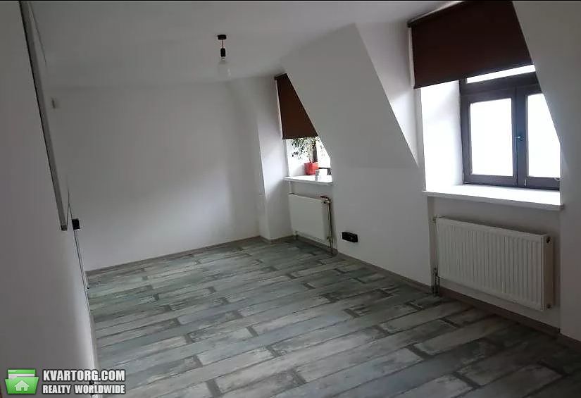 Rent out office. Киев, гончарная — photo 1