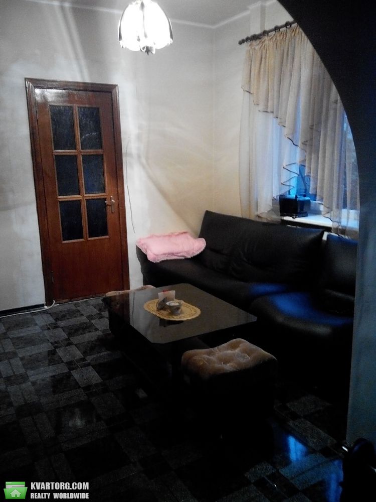 Rent out house. Киев, Садовая — photo 9