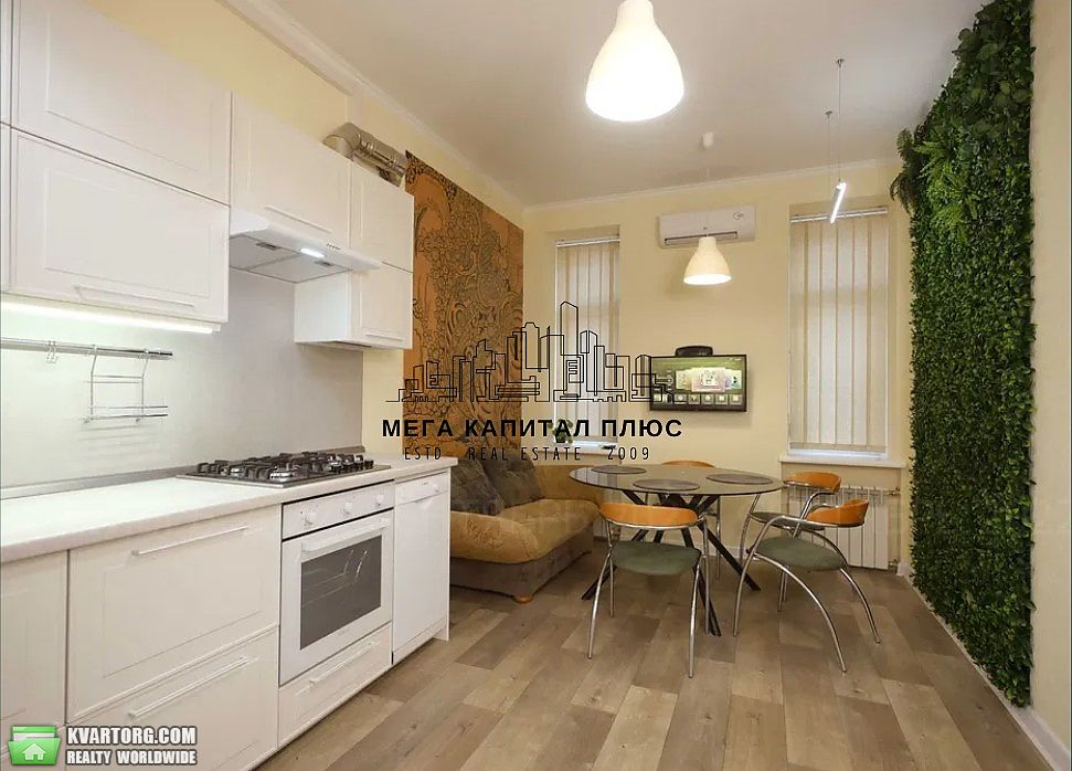 Rent out 2-room apartment. Киев,  Богомольца — photo 10