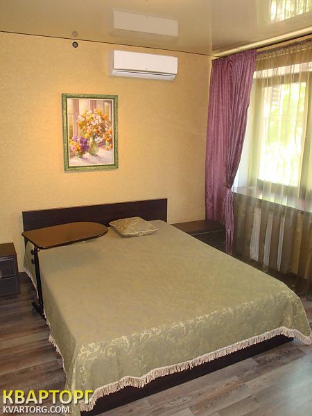 Sell 3-room apartment. Киев,  Спасская — photo 9