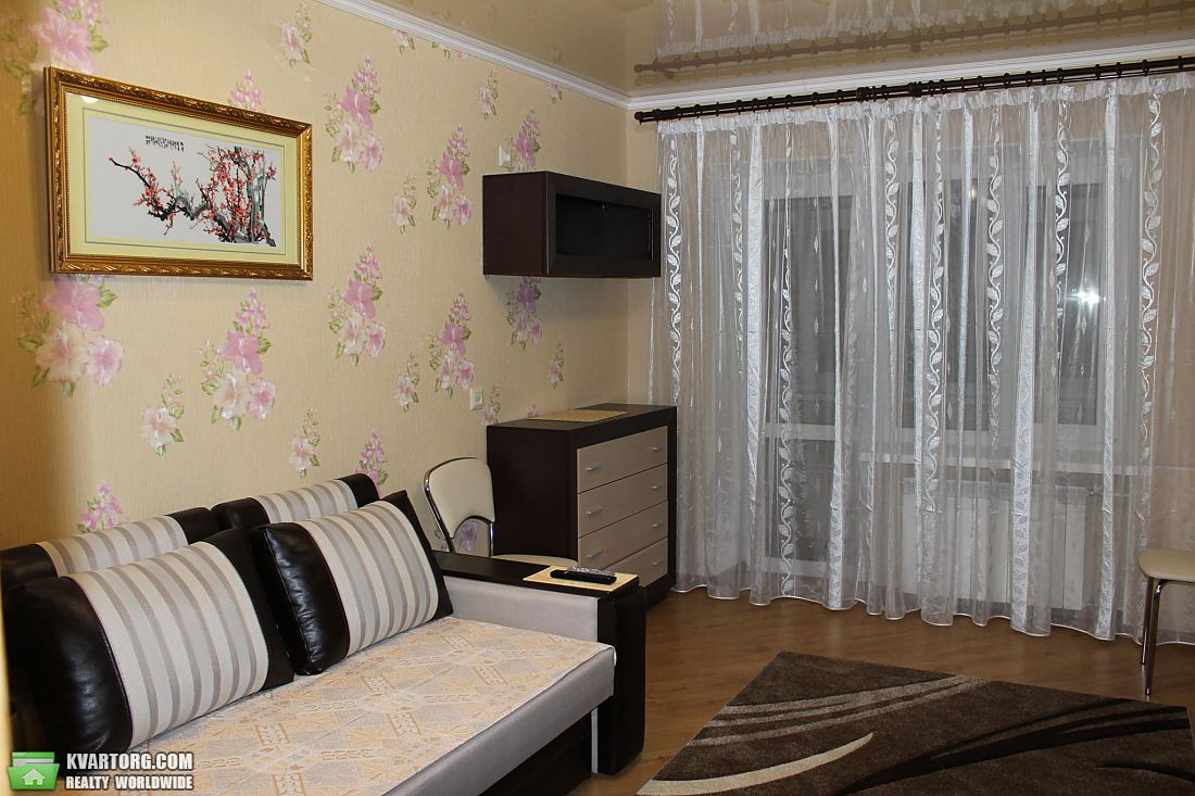 Rent out 2-room apartment. Киев,  Добрый путь — photo 8