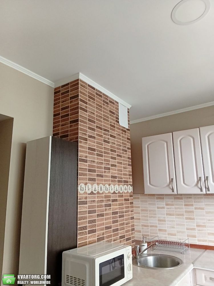 Rent out 1-room apartment. Киев, Донца — photo 8