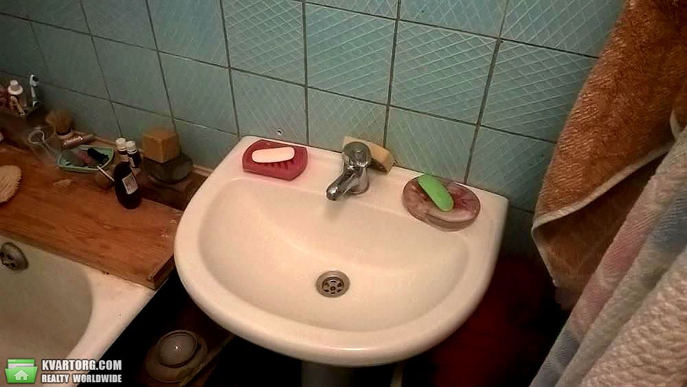 Sell 2-room apartment. Киев,  Ялтинская — photo 9