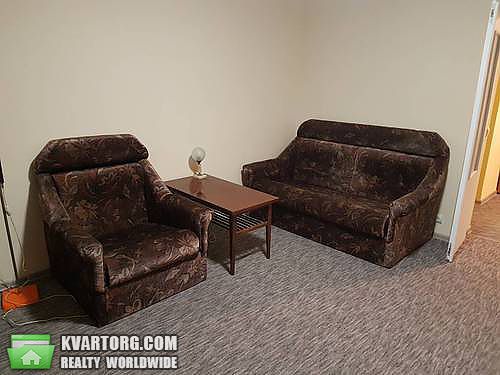 Rent out 1-room apartment. Киев,  Дарницкий бул — photo 1