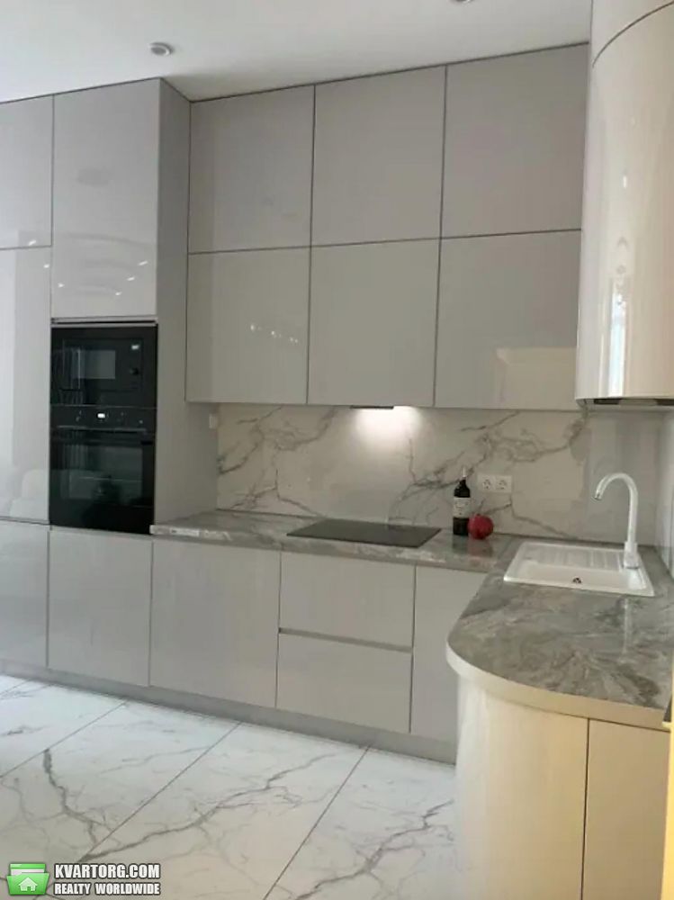 Rent out 2-room apartment. Киев,  Никольско-Слободская — photo 2