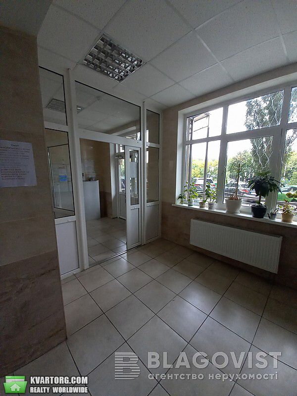 Sell 3-room apartment. Киев, ясинуватский переулок — photo 9