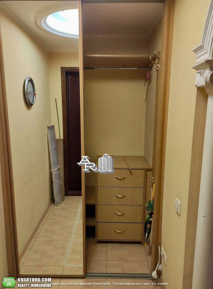Rent out 1-room apartment. Киев,  Метрологическая — photo 2