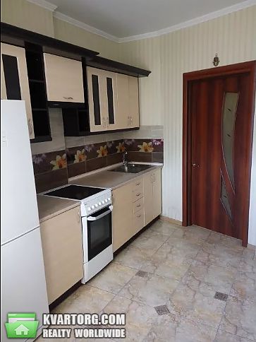 Rent out 1-room apartment. Киев,  Княжий Затон — photo 1
