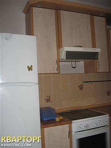 Rent out 3-room apartment. Киев,  Гайдара — photo 8
