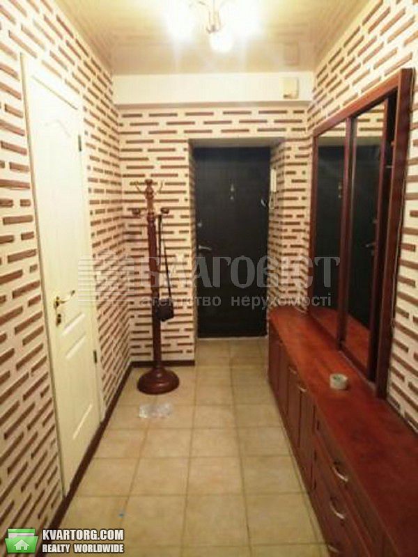 Sell 2-room apartment. Киев,  Богдана Хмельницкого — photo 10