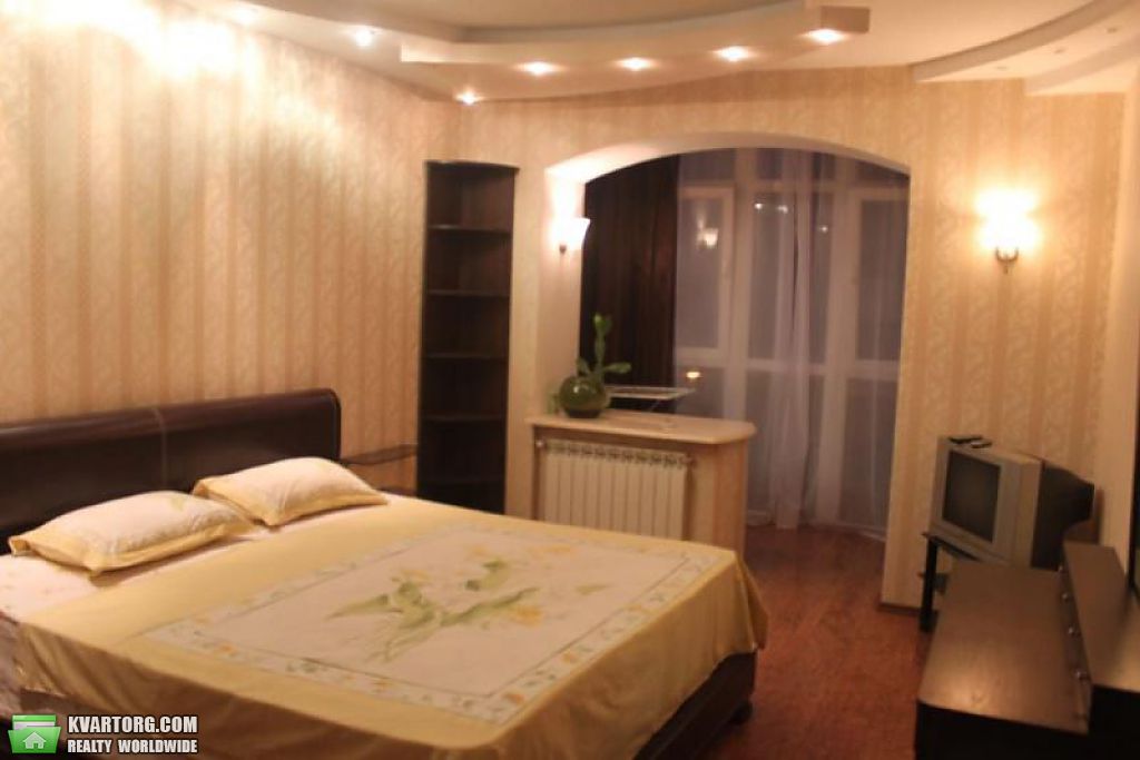 Sell 2-room apartment. Киев,  Малая Житомирская — photo 2