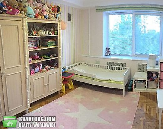 Sell 4-room apartment. Киев,  Русановская наб — photo 1