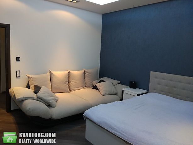 Rent out 1-room apartment. Киев,  Руданского — photo 2