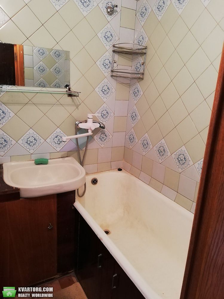 Rent out 1-room apartment. Киев, Голосеевский проспект — photo 4