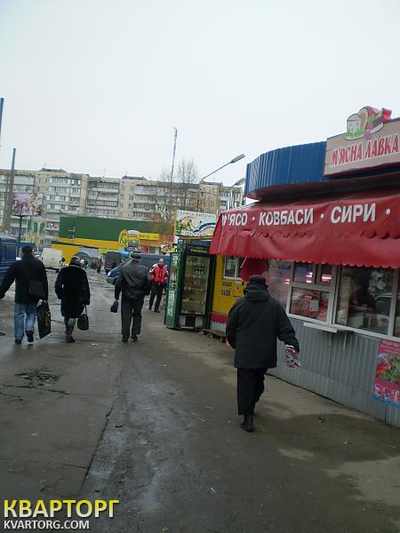 Rent out shop. Киев,  метро Героев Днепра — photo 1