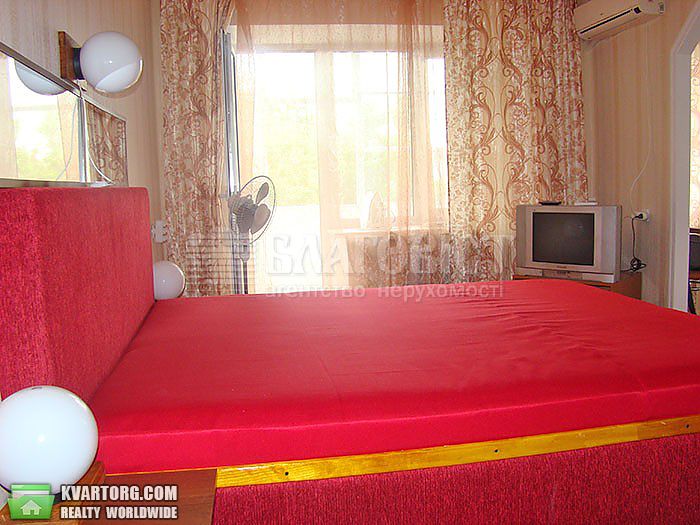 Rent out 1-room apartment. Киев,  Василевской — photo 1