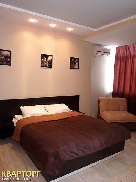 Sell 1-room apartment. Киев, Чистяковская — photo 1