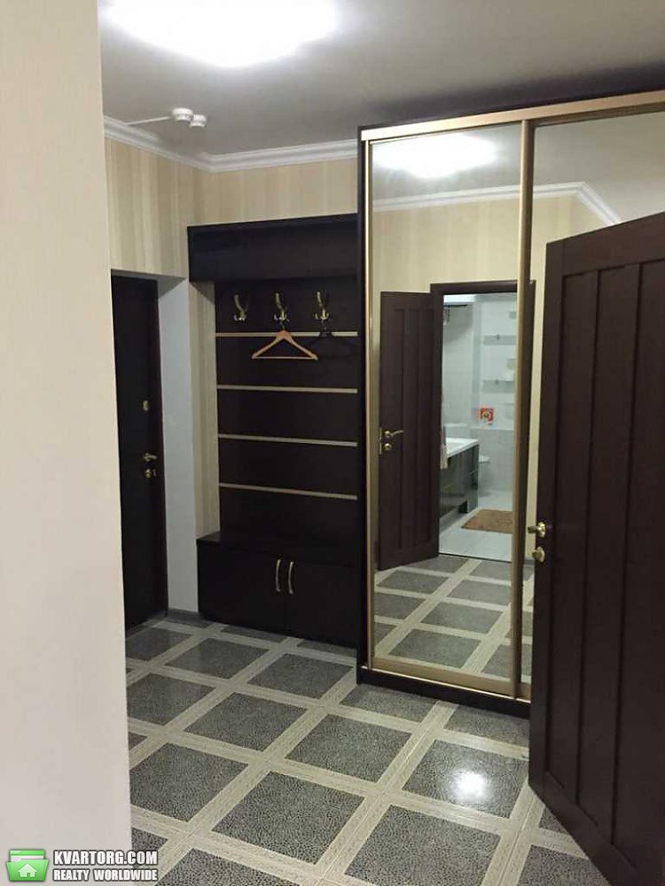 Rent out 2-room apartment. Киев, Краснозвездный пр — photo 2