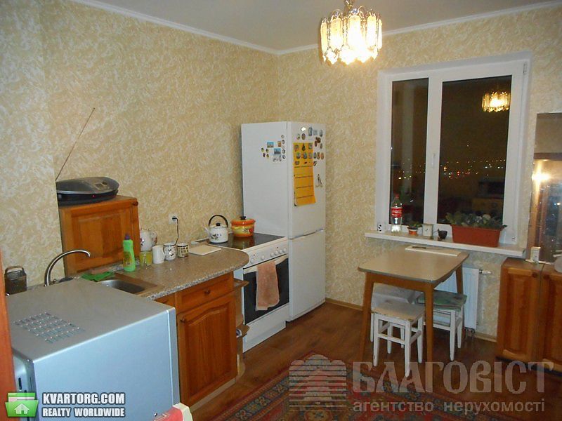 Sell 3-room apartment. Киев,  Здолбуновская — photo 4
