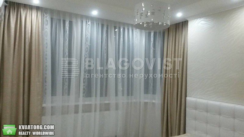 Rent out 2-room apartment. Киев,  Ломоносова — photo 4