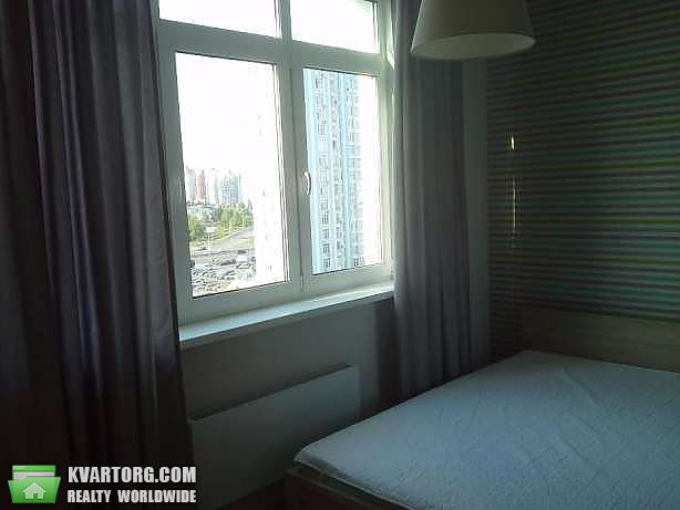 Rent out 2-room apartment. Киев, Бажана — photo 5