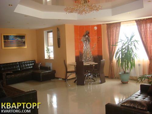 Rent out house. Киев, Троещина — photo 1