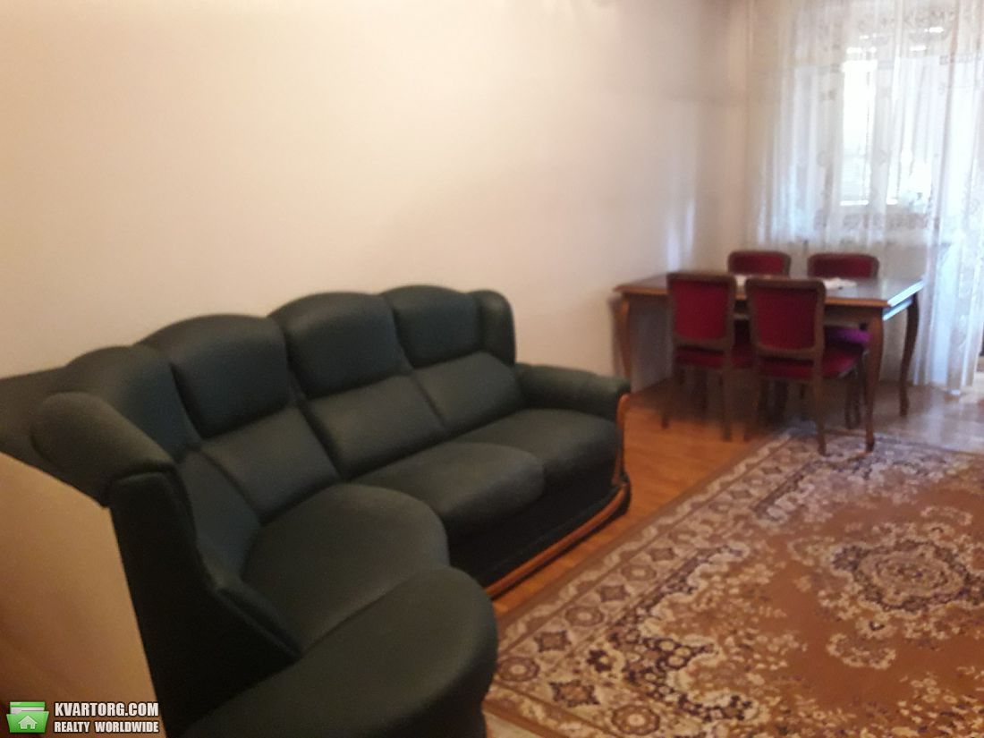 Rent out 2-room apartment. Киев,  Героев Сталинграда пр — photo 2