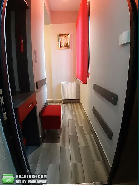 Rent out 1-room apartment. Львов, вул. Перова — photo 1