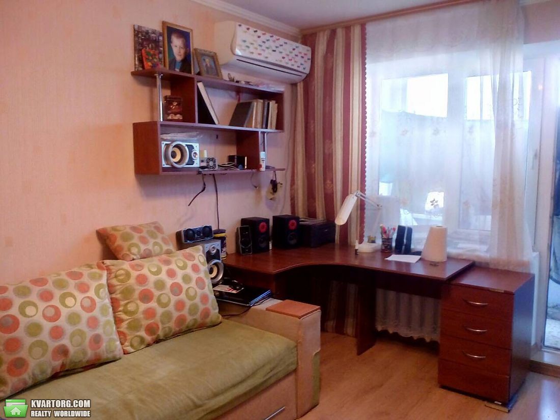 Sell 2-room apartment. Днепропетровск, Добровольцев переулок — photo 3