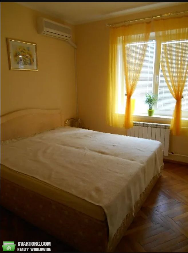 Rent out 2-room apartment. Киев,  Приозерная — photo 3